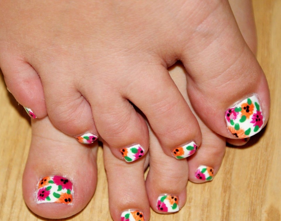 Педикюр геометрия