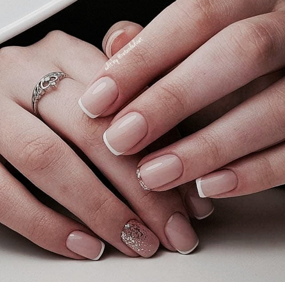 Шеллак нюдовый френч