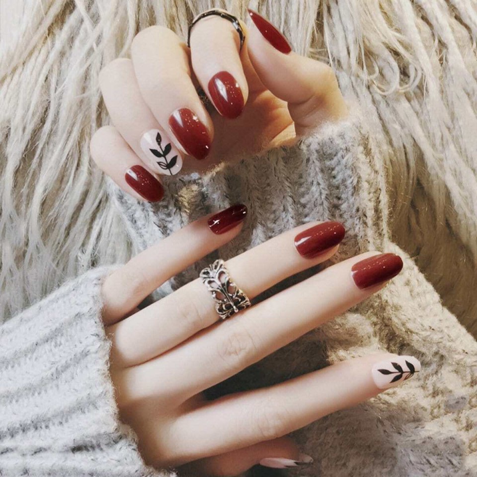 Женский маникюр