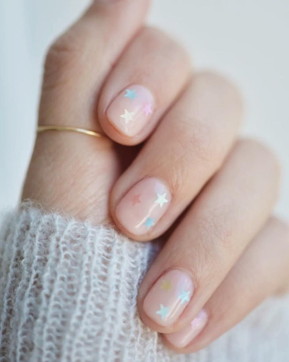 Ногти со смайликами