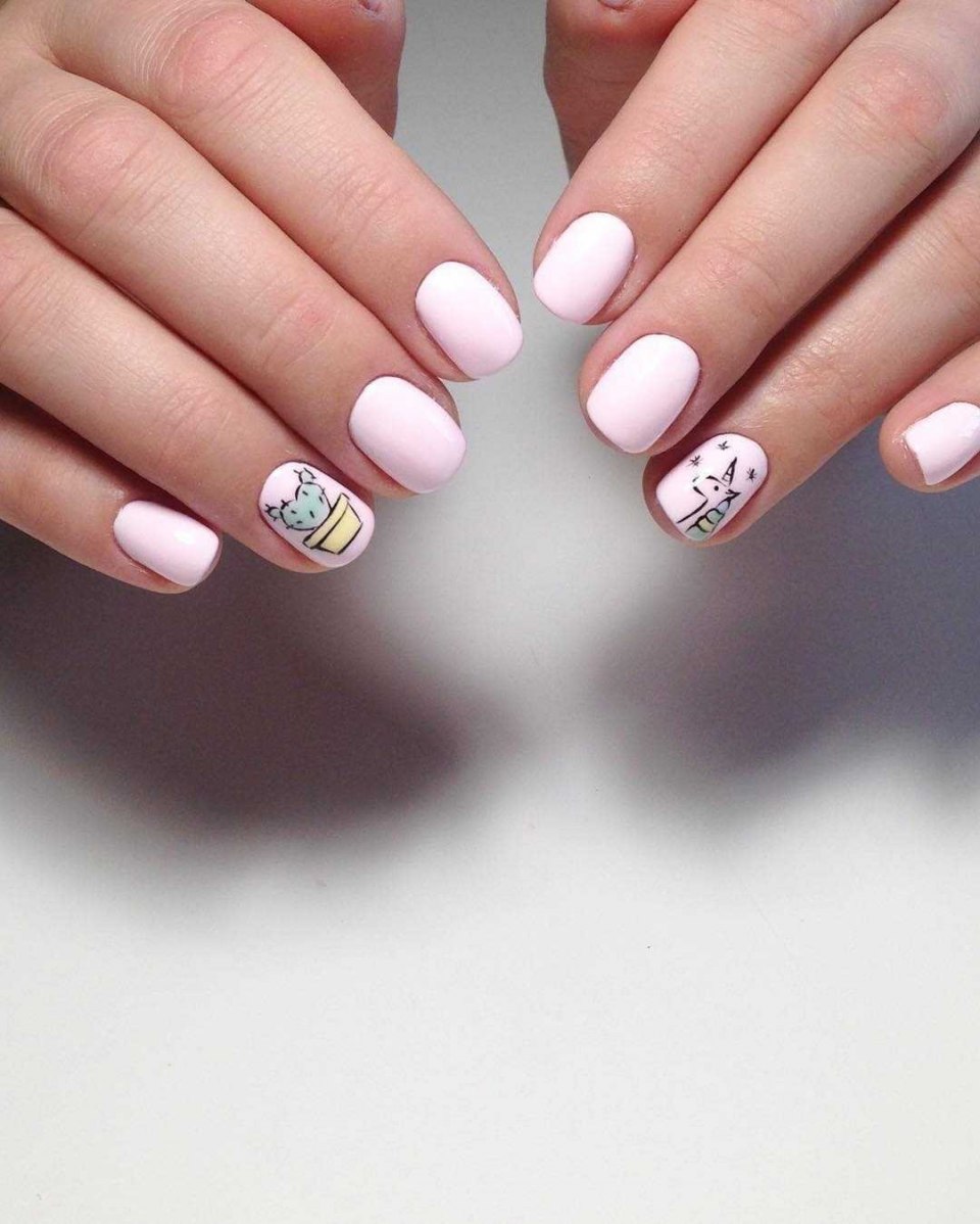 Нюдовый маникюр на короткие ногти