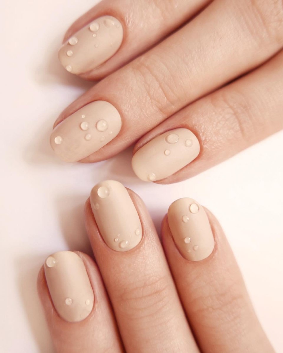 Нежный маникюр