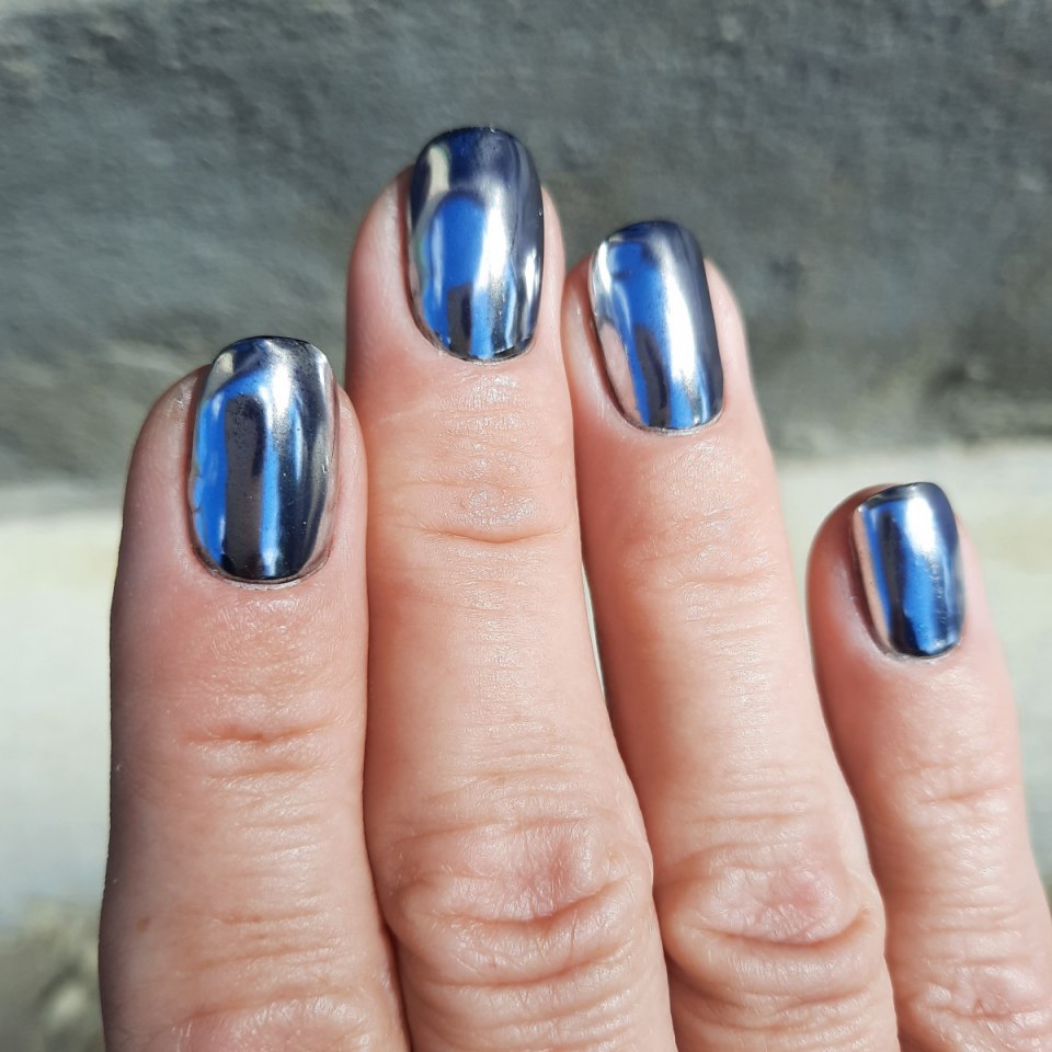 Маникюр 2019 Жемчужная втирка