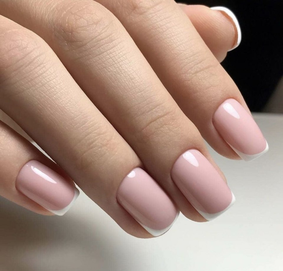 Френч Shellac и классический маникюр