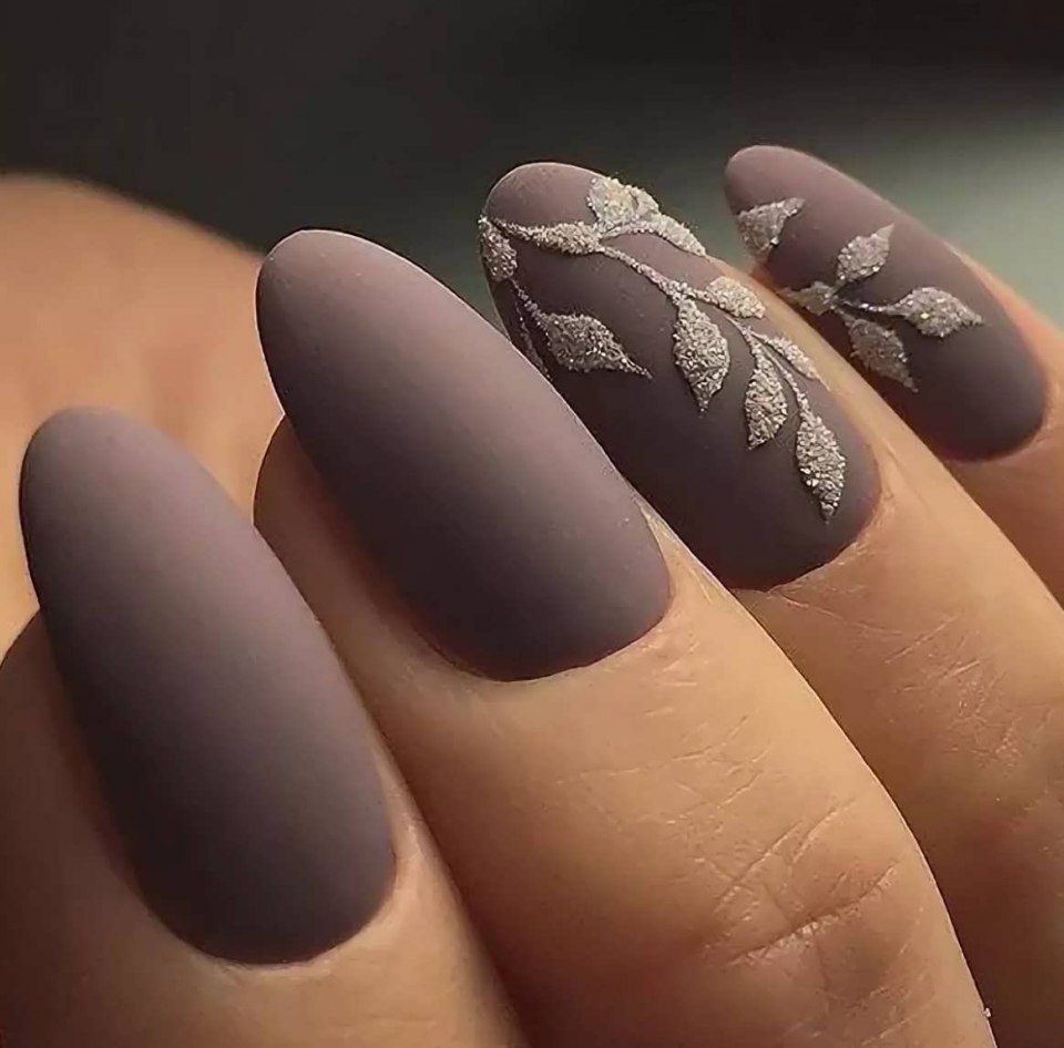 Маникюр осень 2021 матовый матовый