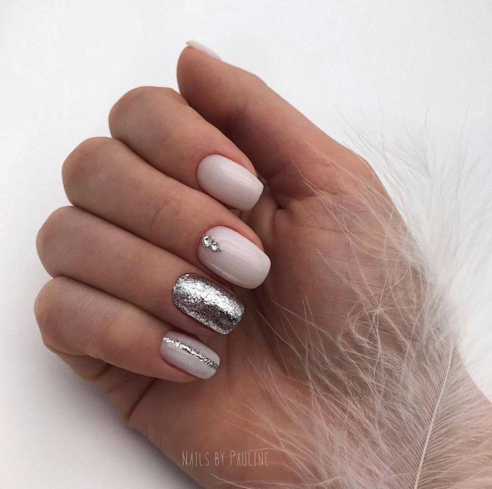 Молочные ногти