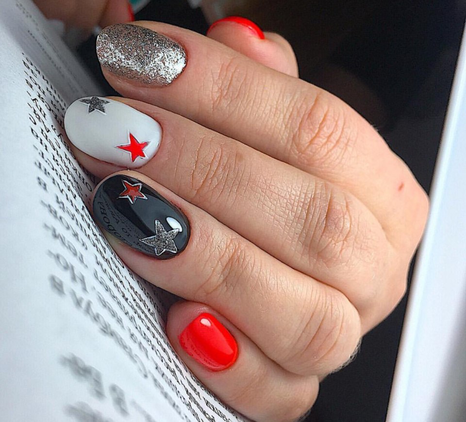 Оценить маникюр по фото