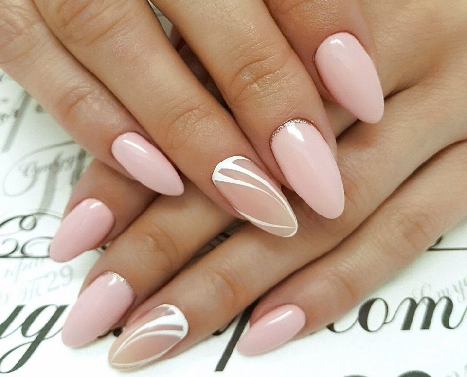 Дизайн ногтей миндаль