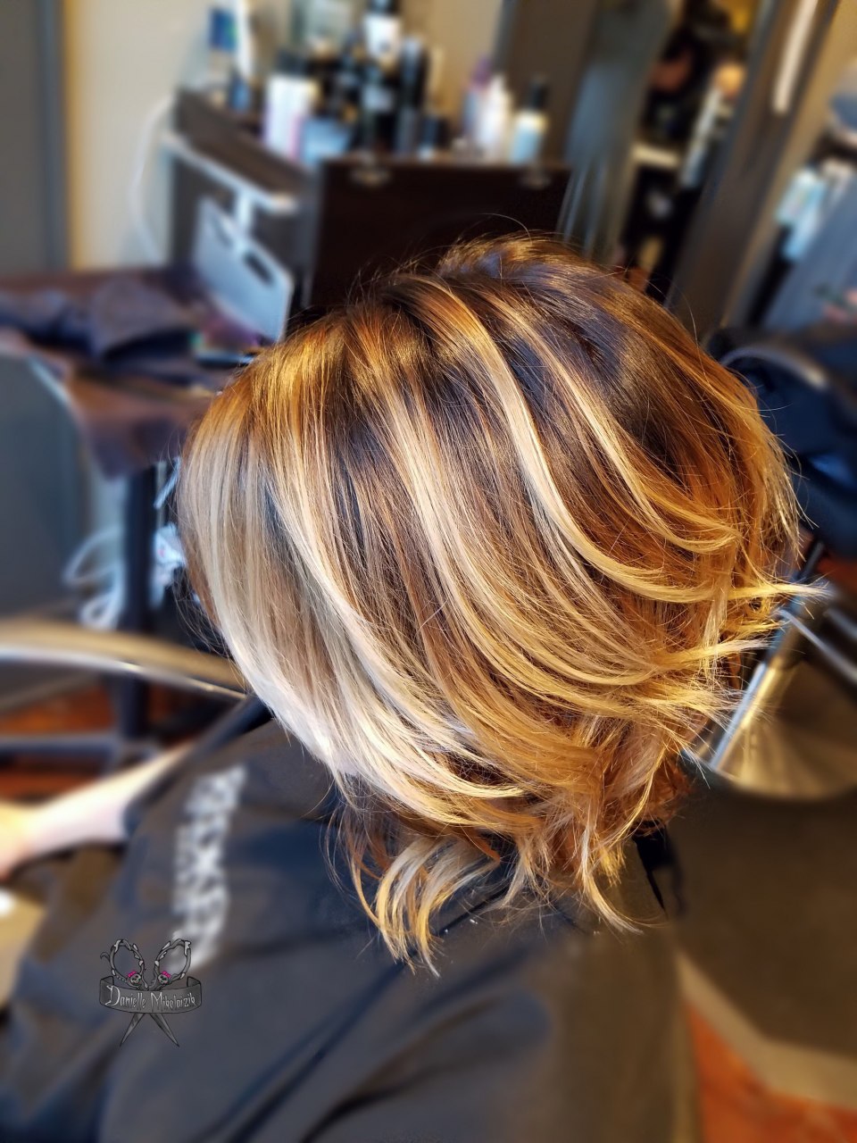 Балаяж на темные волосы каре с челкой