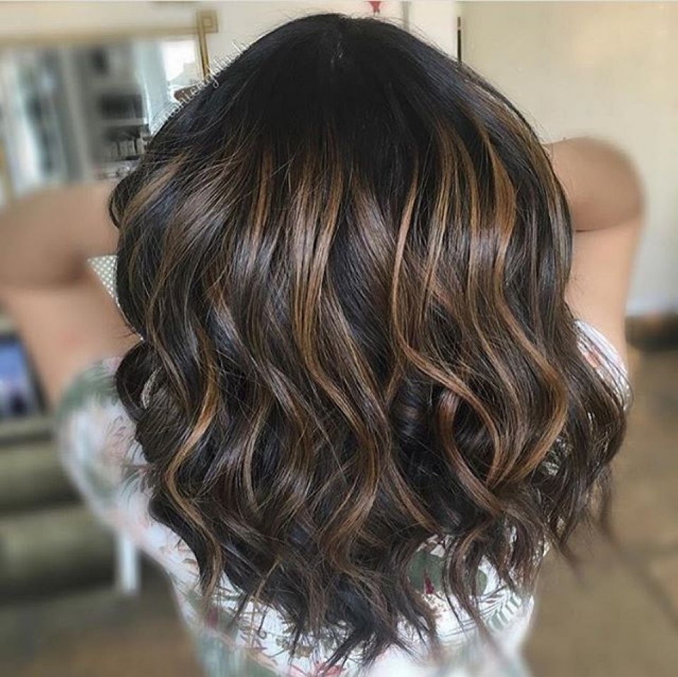 Мелирование шатуш на Боб каре