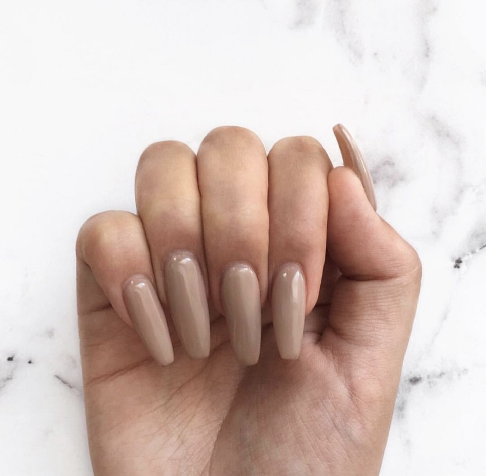 Естественный маникюр