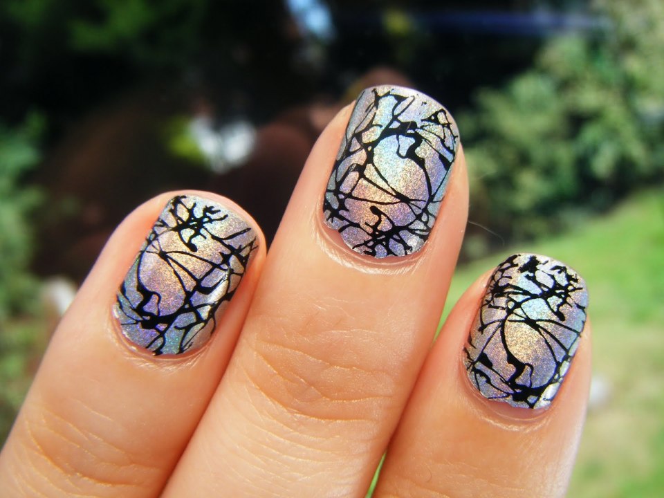 Рисунки на ногтях