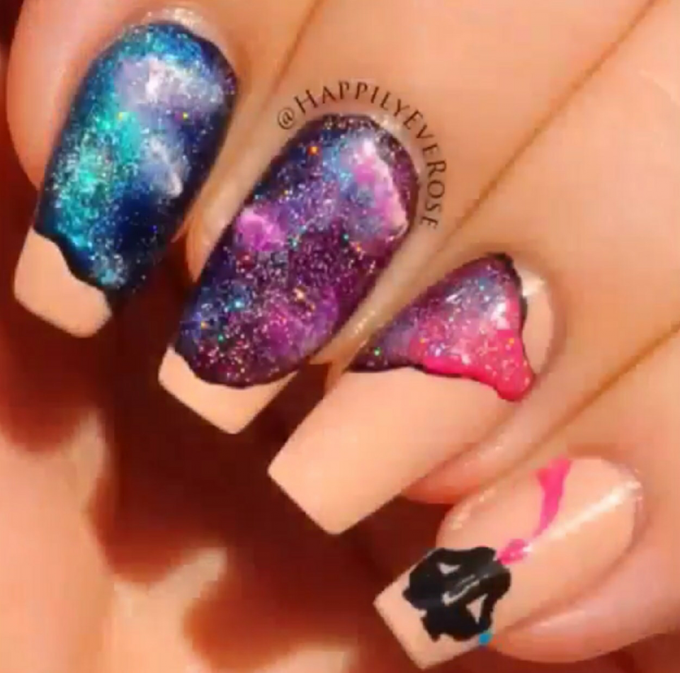 Ногти Galaxy