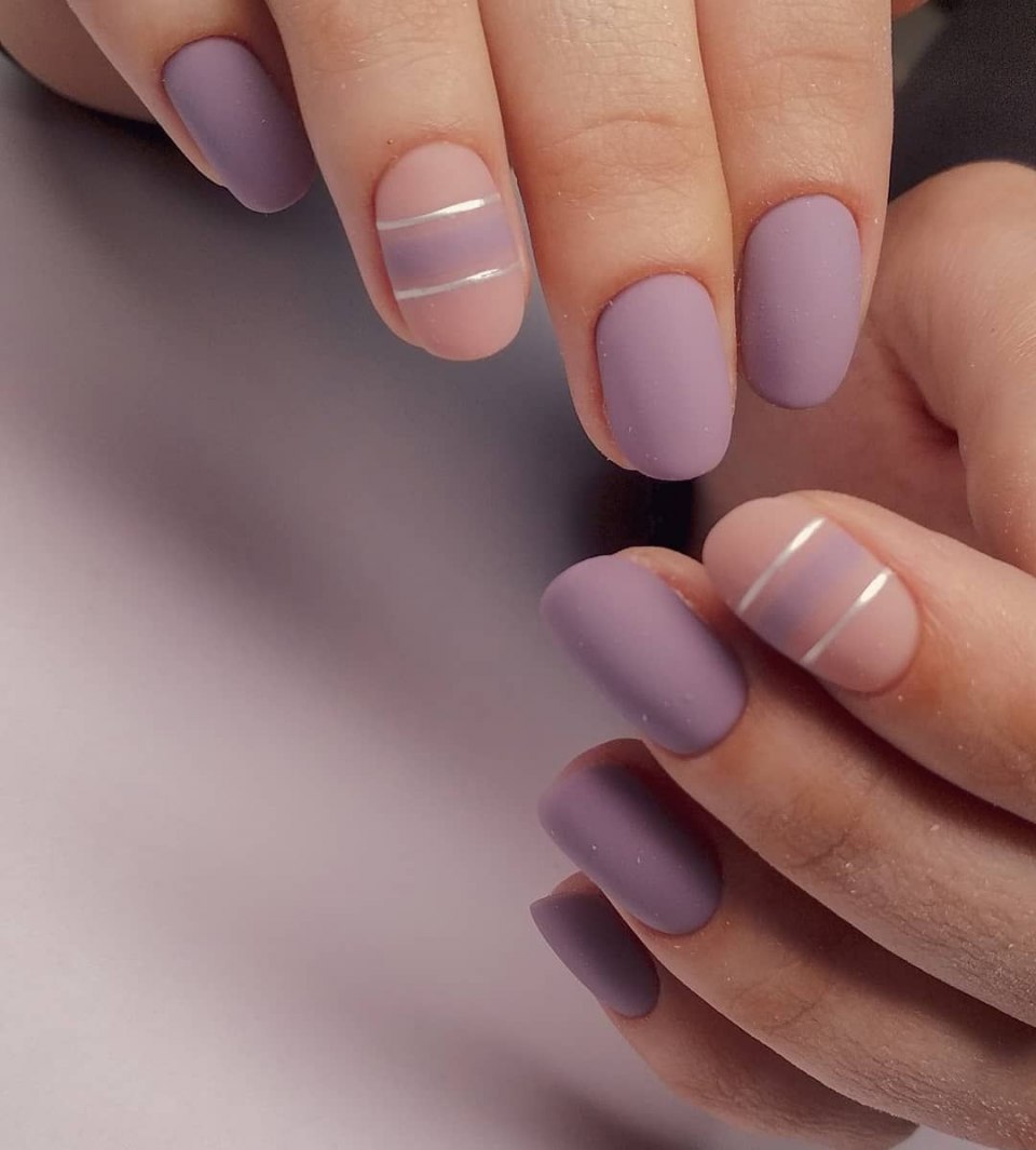 Спокойный маникюр