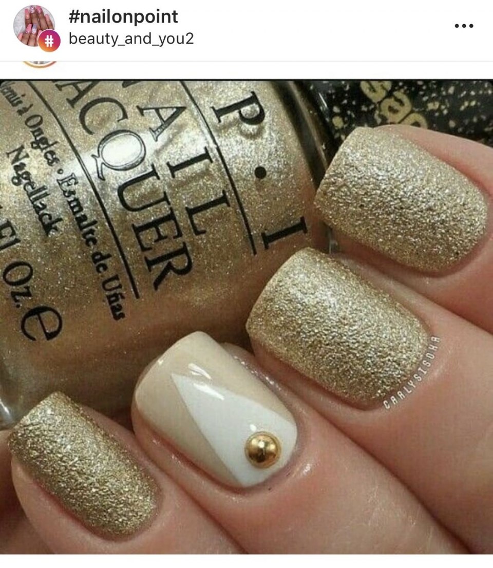 Шеллак бежевый с золотом