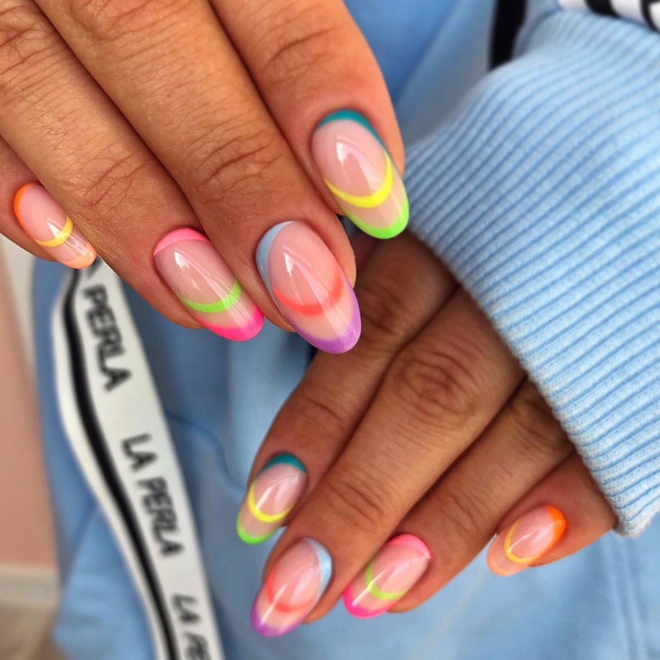 Кислотный френч 2021