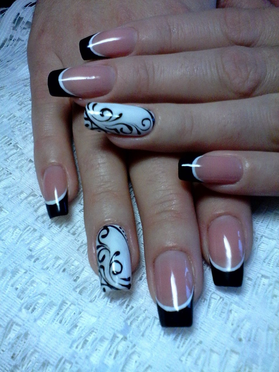 Маникюр для школы френч разных цветов