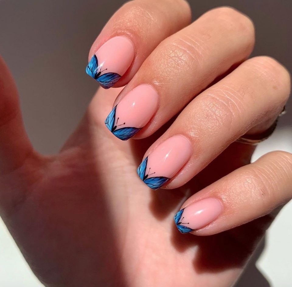 Выкладной френч 2021