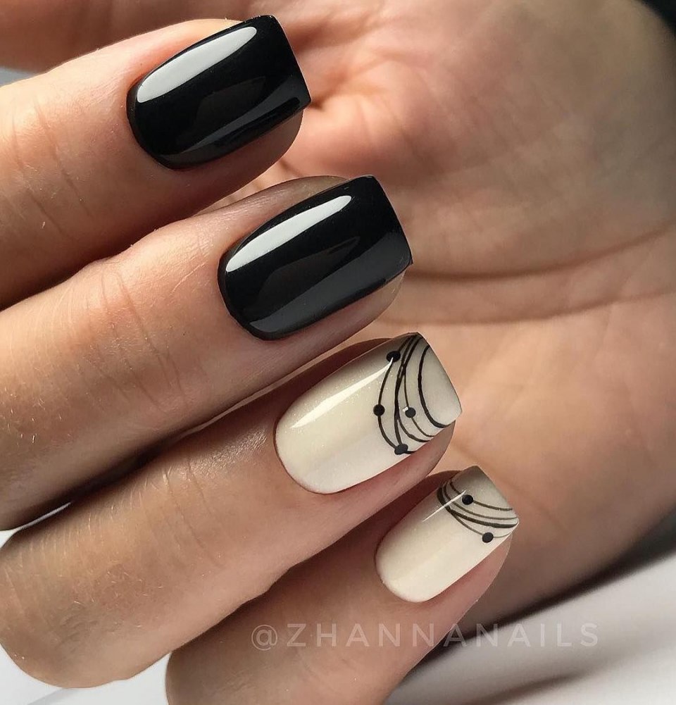 Маникюр короткий квадрат бело-черный