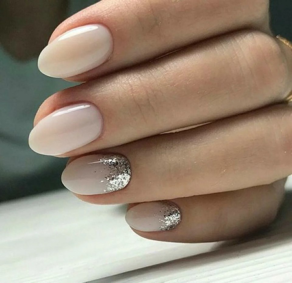 Ногти овал осень 2021