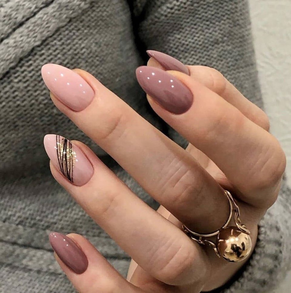 Маникюр на короткие овальные ногти лето