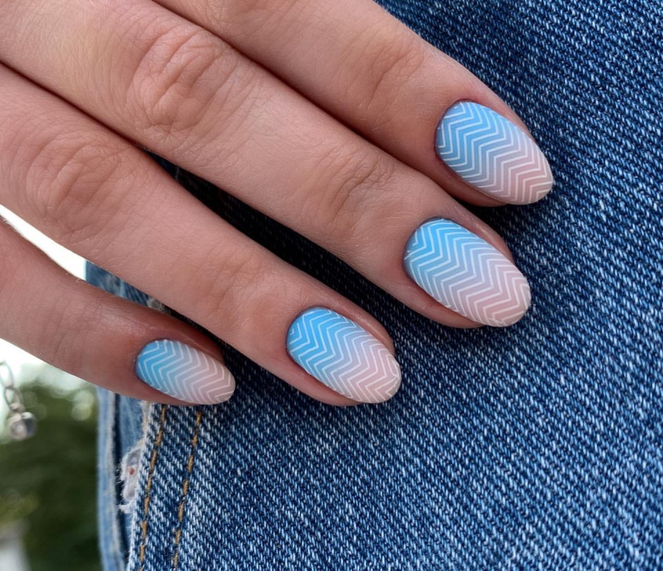 Короткие овальные ногти