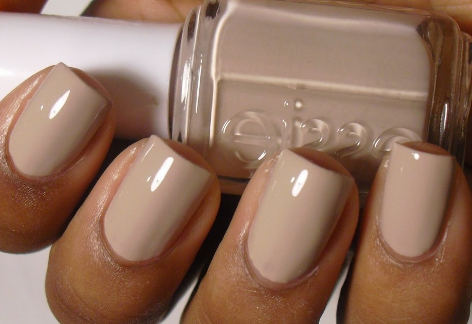 Лак Essie полупрозрачный