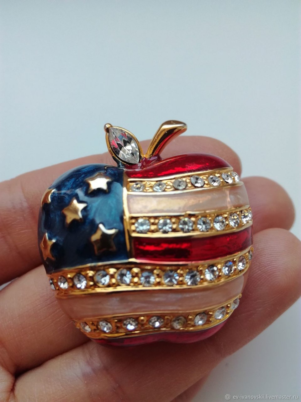 Шаблон яблоко для броши