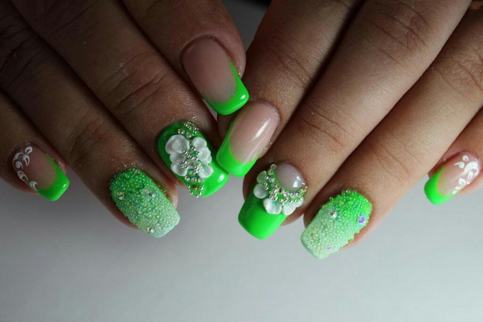 Кислотные салатовые ногти
