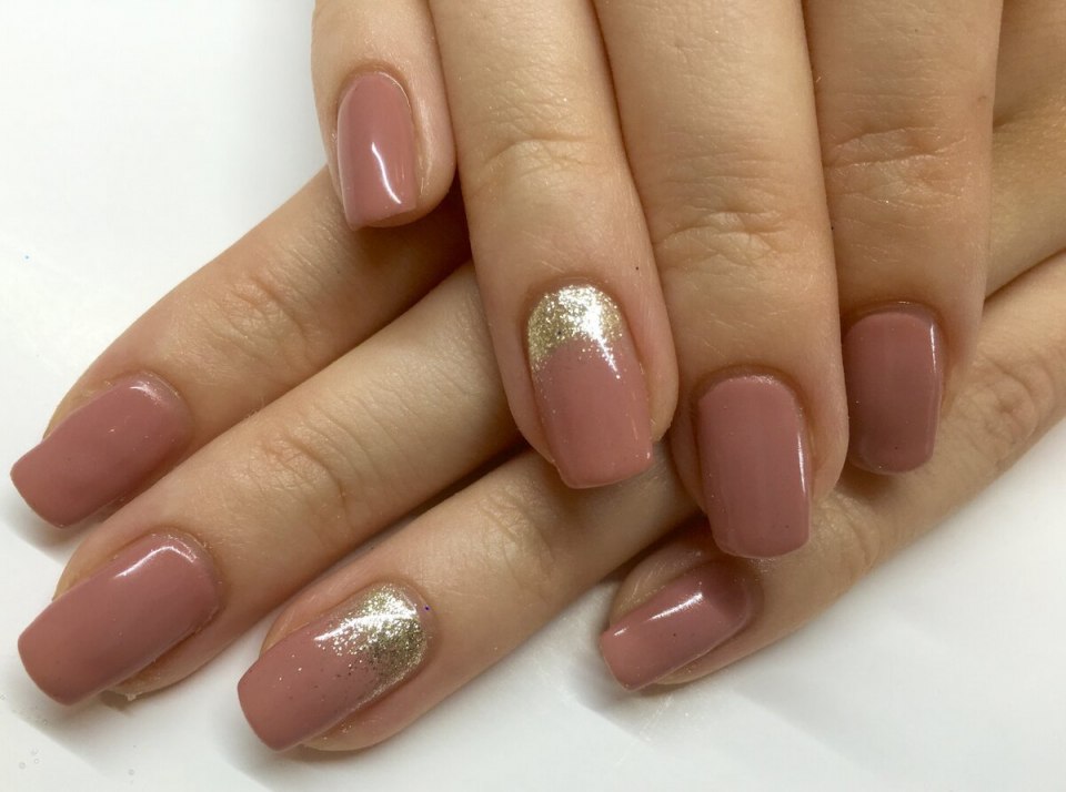 Shellac Manicure