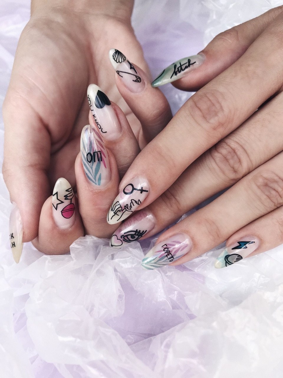 Маникюр 2021 модные для подростков