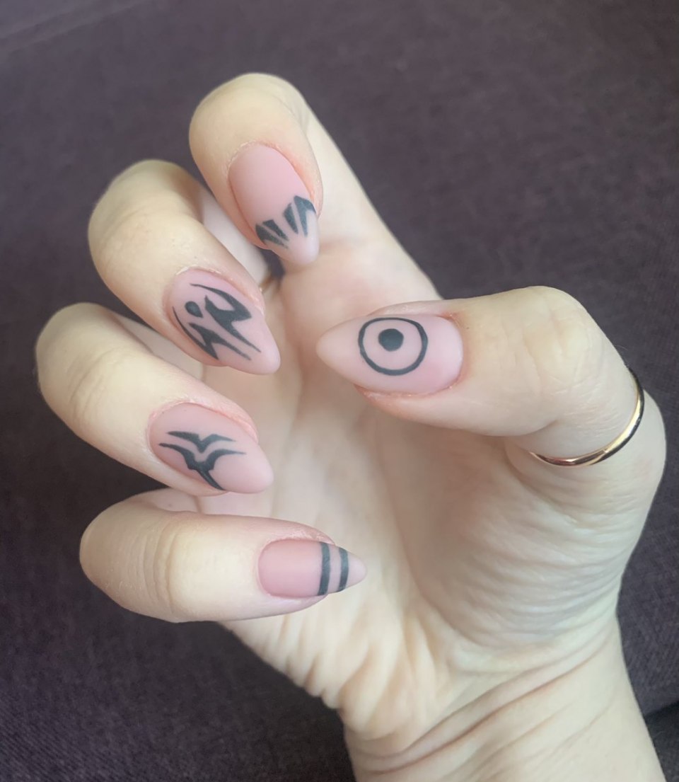 Маникюр сукуна