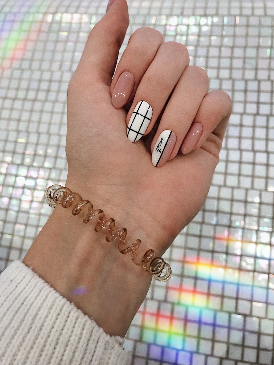 Школьный маникюр для подростков