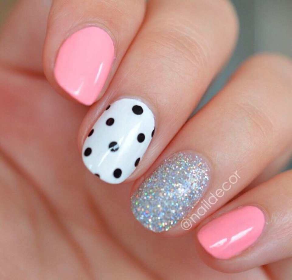 Школьный маникюр 2021