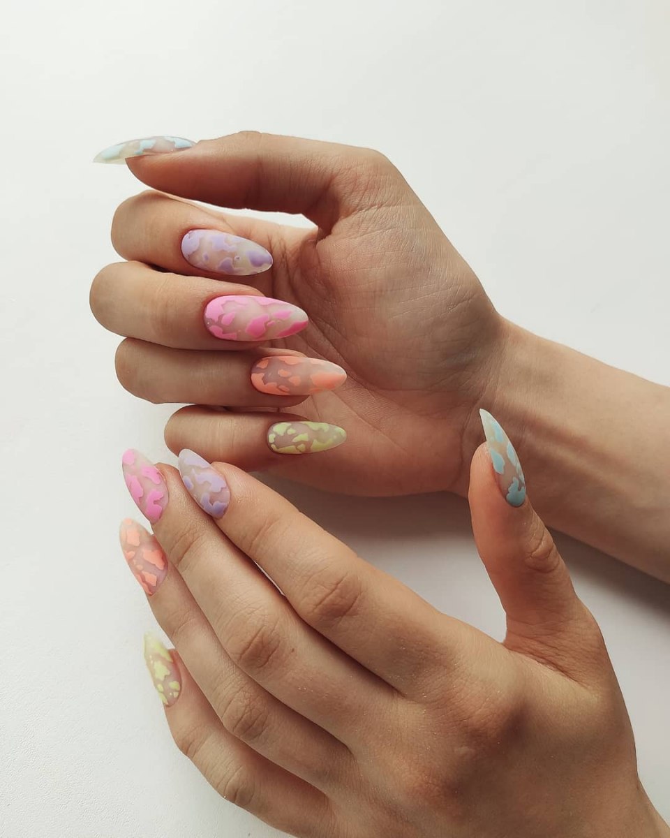 Летний маникюр 2021