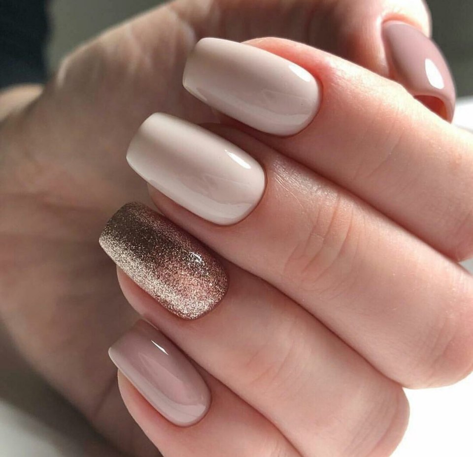 Ногти однотонные светлые