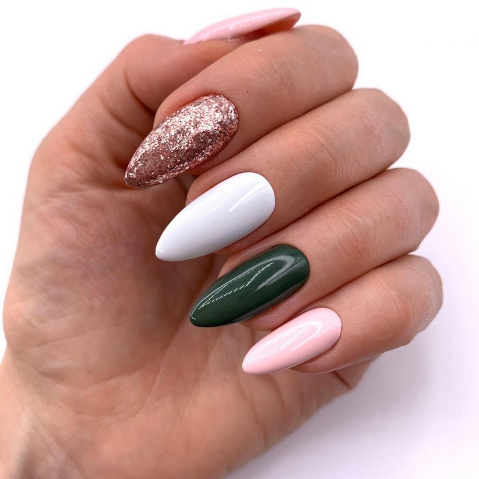 Дизайн ногтей на миндальную форму 2020