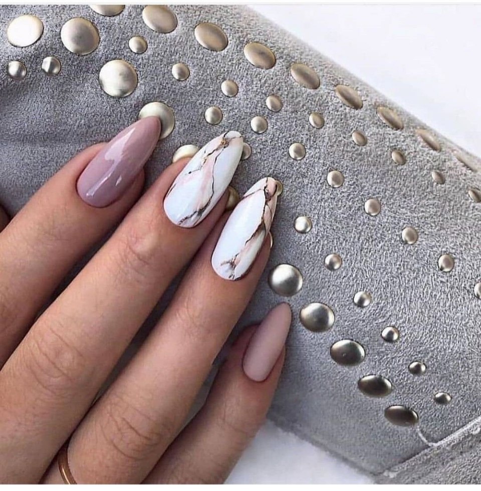 Стильный маникюр