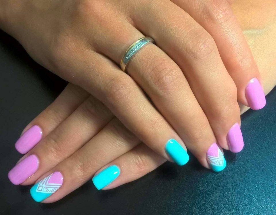 Разноцветные ногти