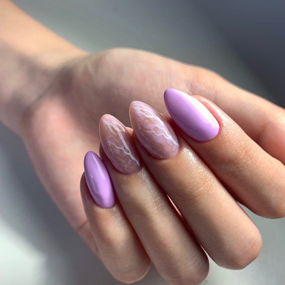 Маникюр дорогой женщины 2021