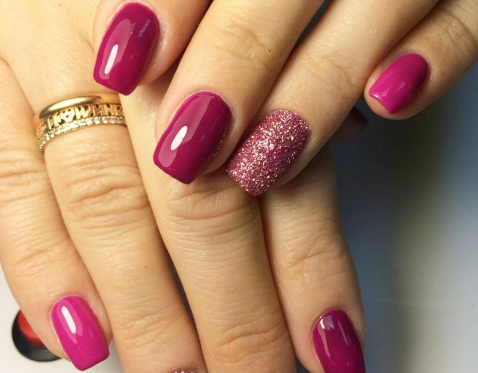 Однотонное покрытие ногтей