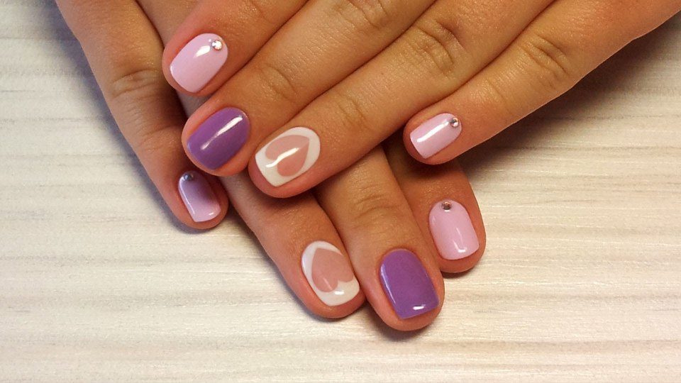 Шеллак на короткие ногти