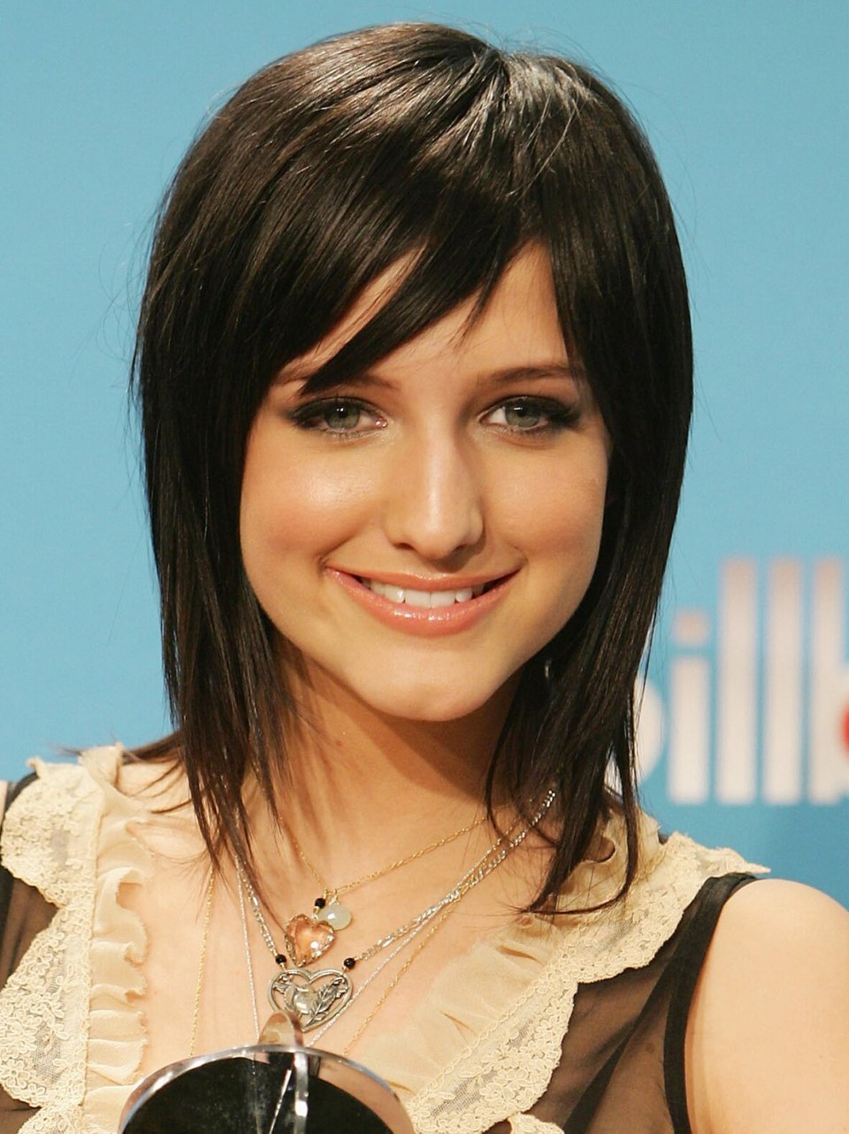 Стрижки на длинные рыжие волосы