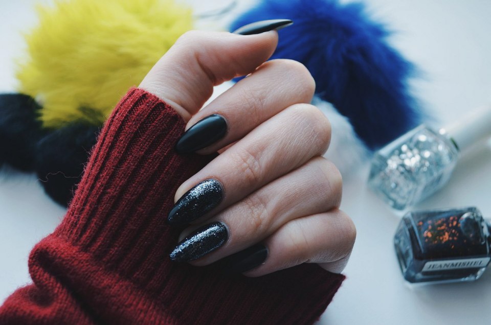 Длинные ногти