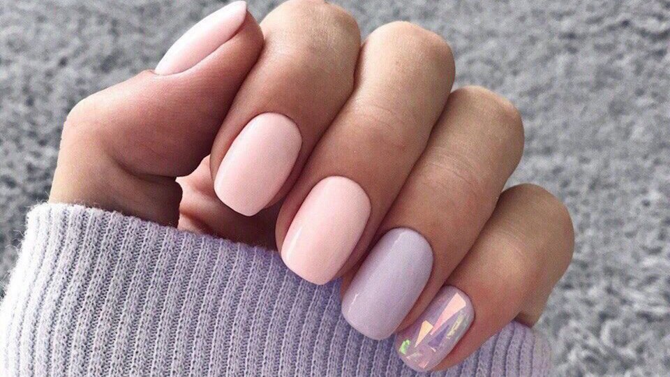 Нежный маникюр