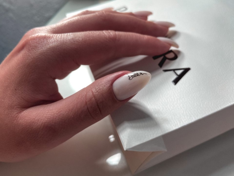 Юльсен Орлова ногти