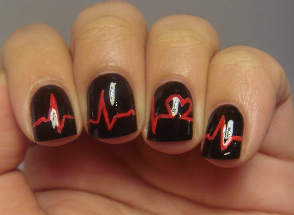 Beats маникюр