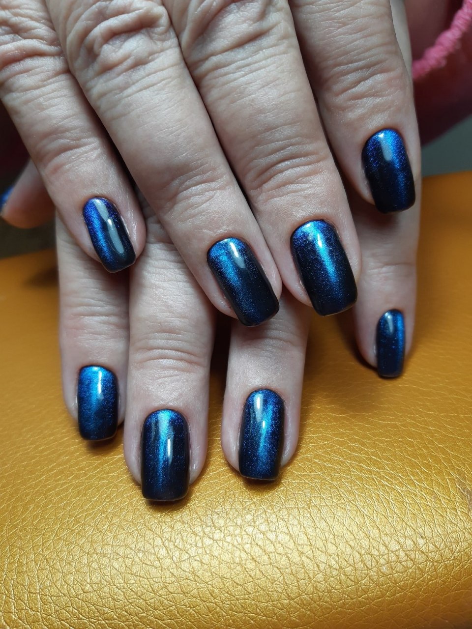 Манюк кошачий глаз