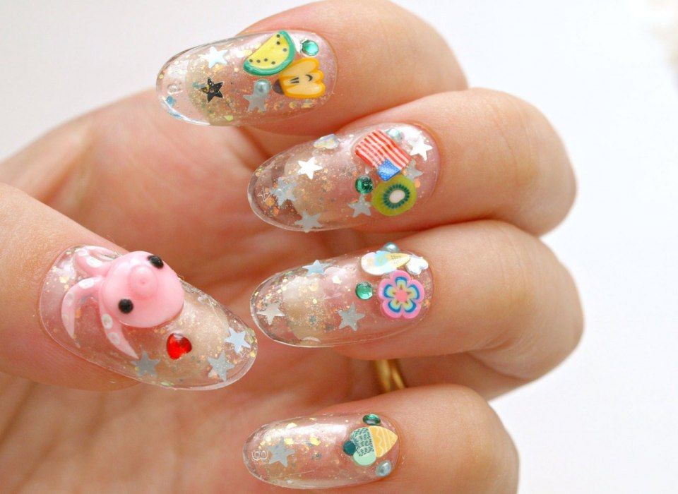 Маникюр для детей прозрачный