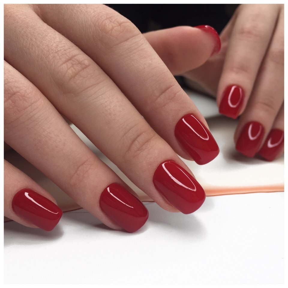 Маникюр наращивание ногтей покрытие гель лаком 1000 рублей